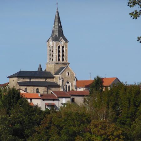 Le Pont De Livinhac Hotell Decazeville Eksteriør bilde